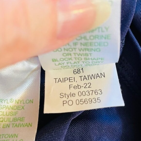 Lilly Pulitzer Luxletic Justine UPF 50 Justine Half Zip True Navy Small - Picture 8 of 9